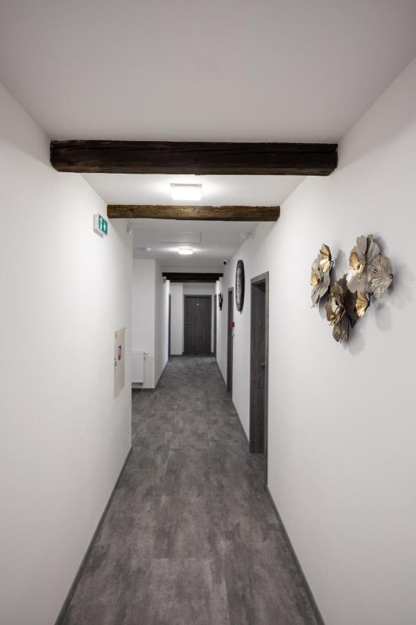 Penzion Rozhovice エクステリア 写真