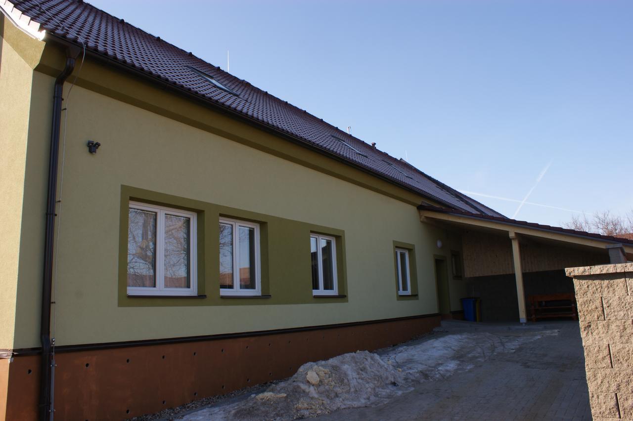 Penzion Rozhovice エクステリア 写真